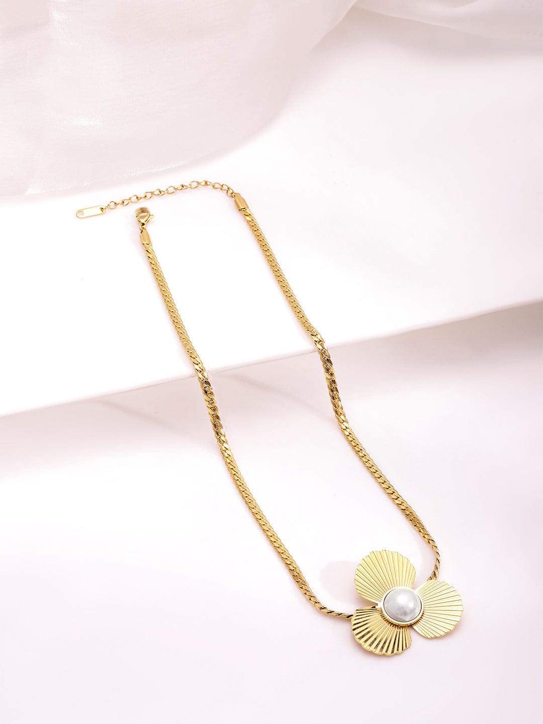 18KT Gold Plated Stainles Steel Tarnish Free Waterproof Demi-Fine Floral Necklace