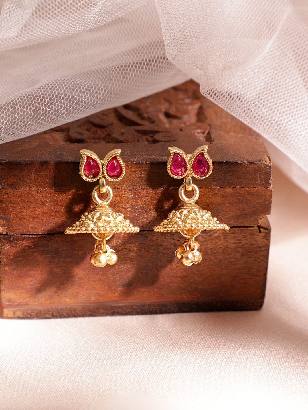 22KT Gold Plated Brass Red Stone Studded Necklace Set