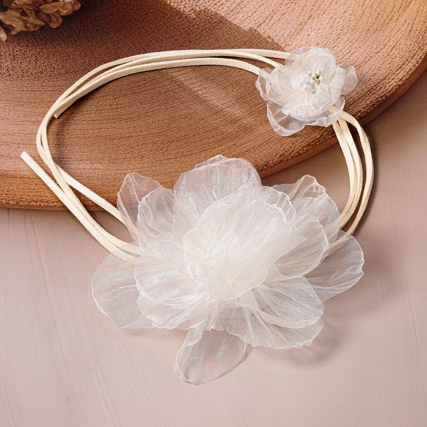 Rubans Elegant Off-White Floral Organza Choker Necklace - Fashionable Statement Jewelry