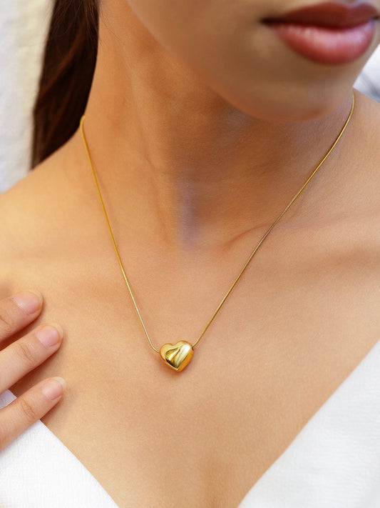 Rubans 22K Gold-Plated Minimal Heart Pendant Necklace