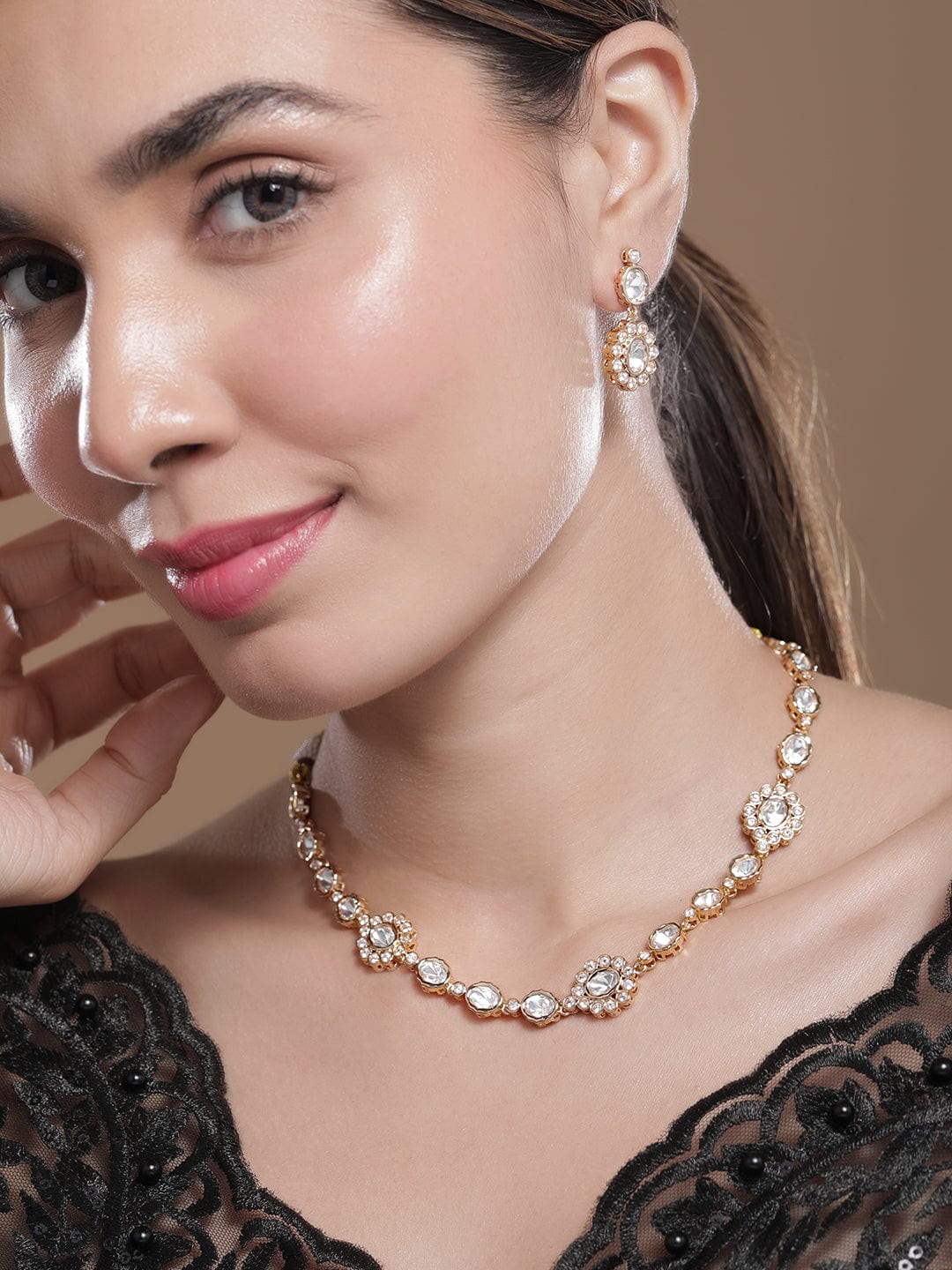 22K Gold Plated Kundan-Studded Traditional Necklace Set with Matching Earrings