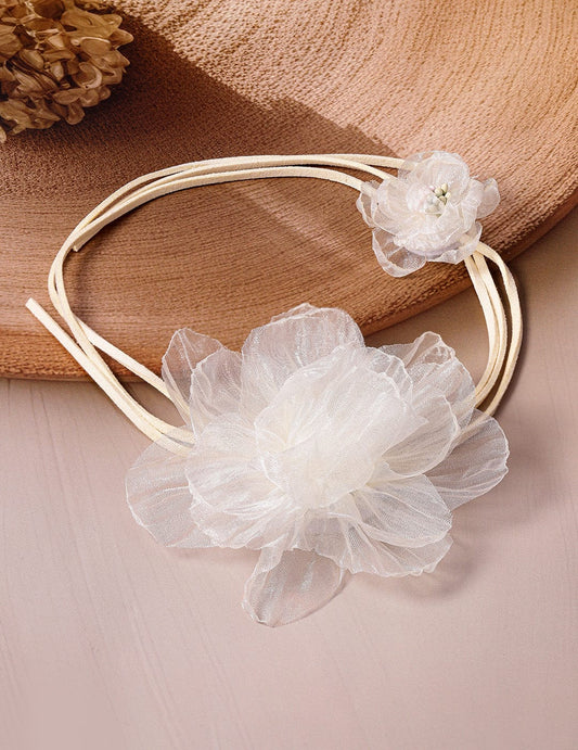 Rubans Elegant Off-White Floral Organza Choker Necklace - Fashionable Statement Jewelry
