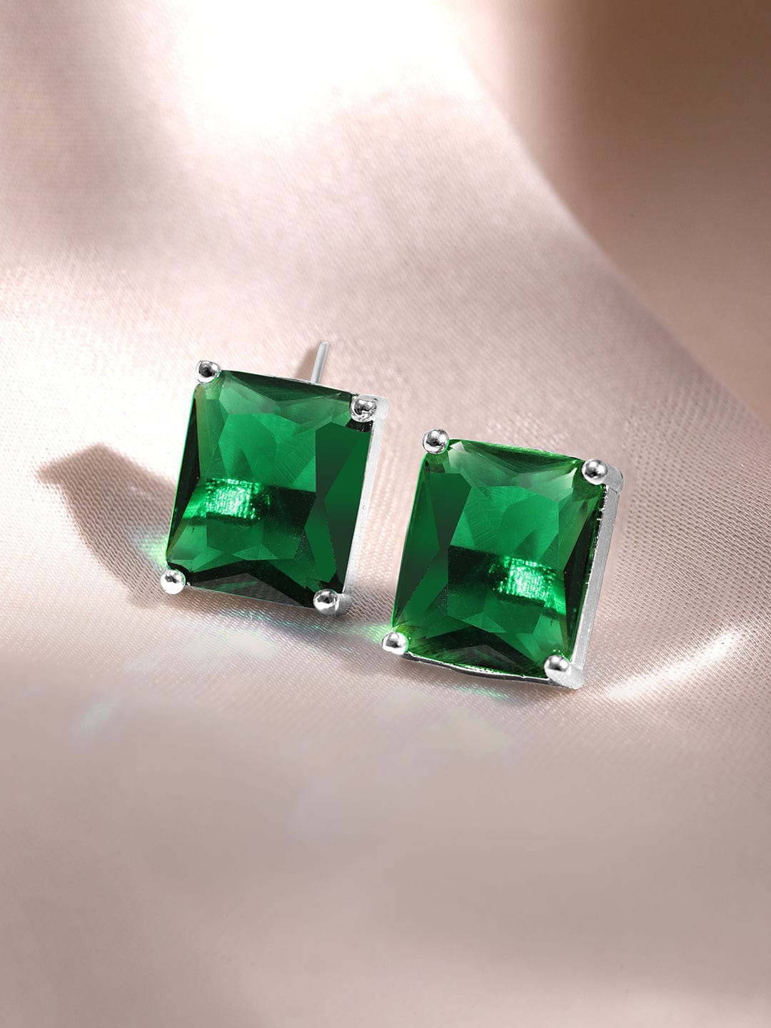 Luxurious Rhodium-Plated Emerald & CZ Studded Pendant Necklace Set