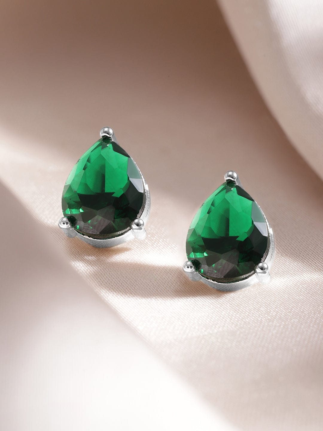 Rhodium-Plated Emerald & CZ Studded Premium Pendant Necklace Set