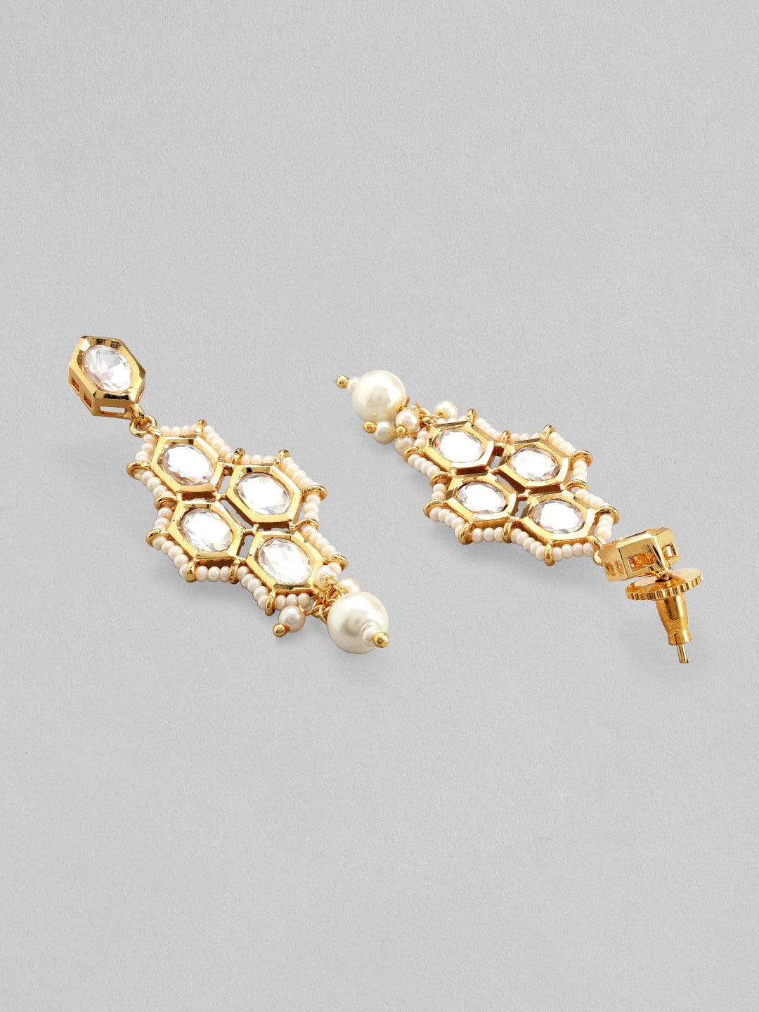 Rubans 18K Gold-Plated White Kundan Choker Necklace Set With White Beads And Pearls