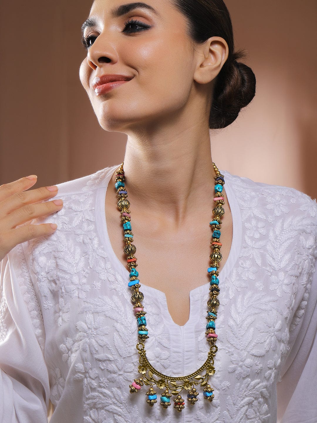 Rubans Oxidized Silver-Plated Multicolor Carved Beads Bohemian Necklace with Crescent Pendant