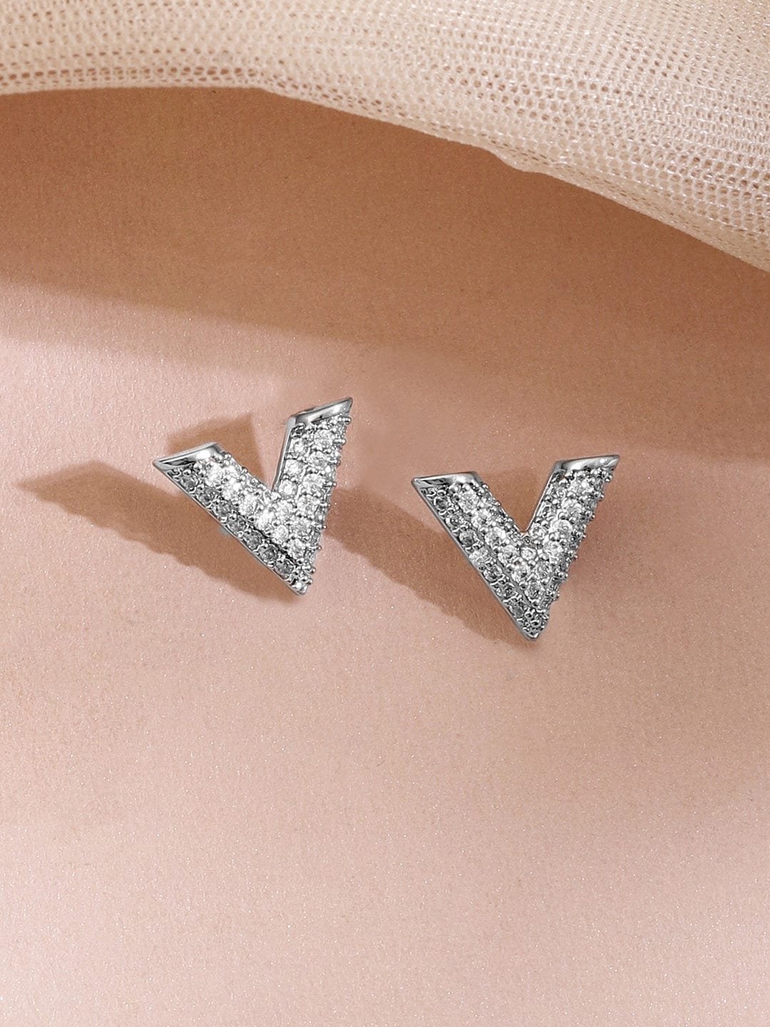 Rubans Rhodium-Plated Cubic Zirconia Studded V-Shaped Pendant Necklace Set