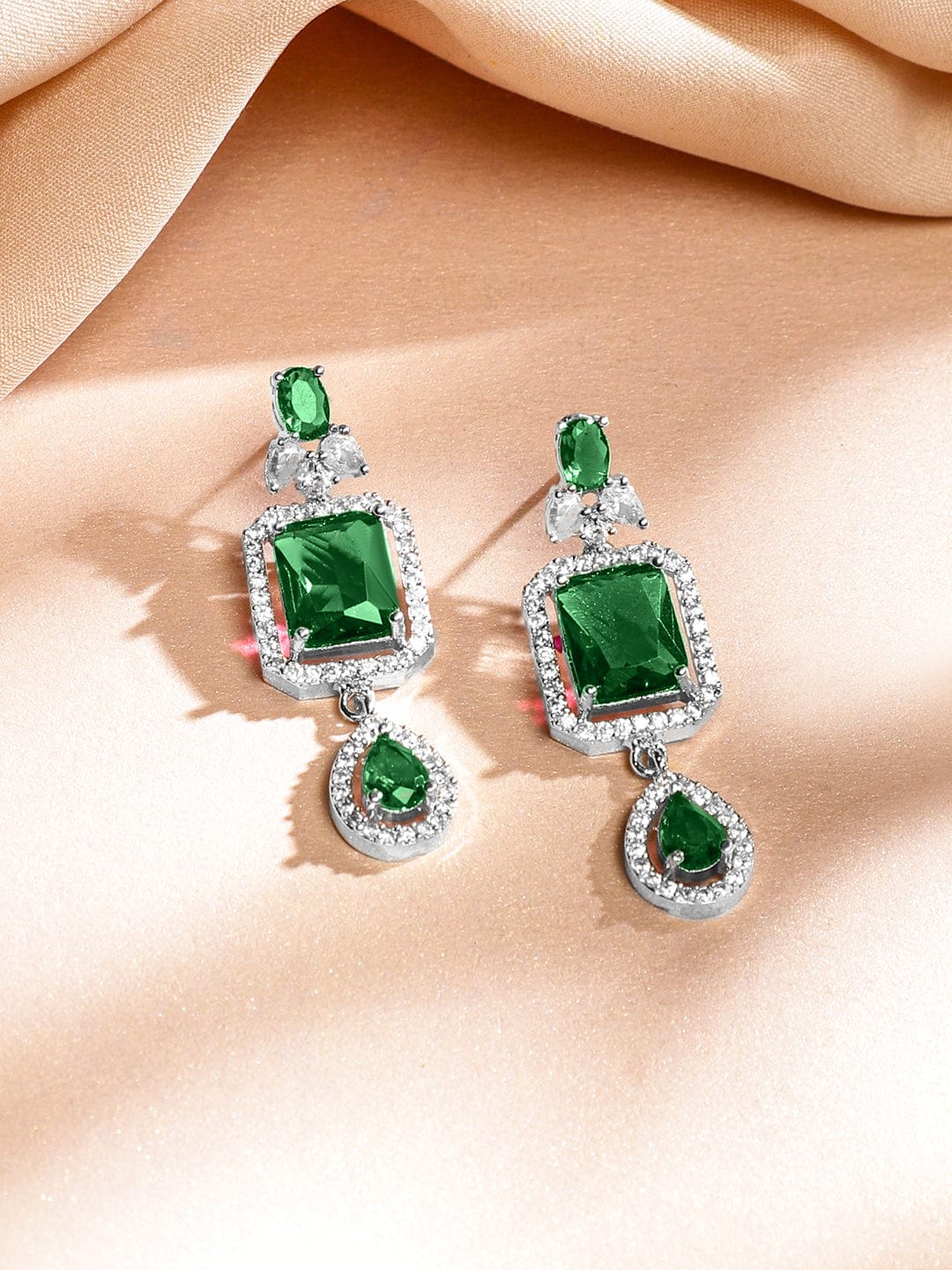 Rubans Rhodium-Plated Emerald Green & White Cubic Zirconia Studded Luxe Layer Necklace Set