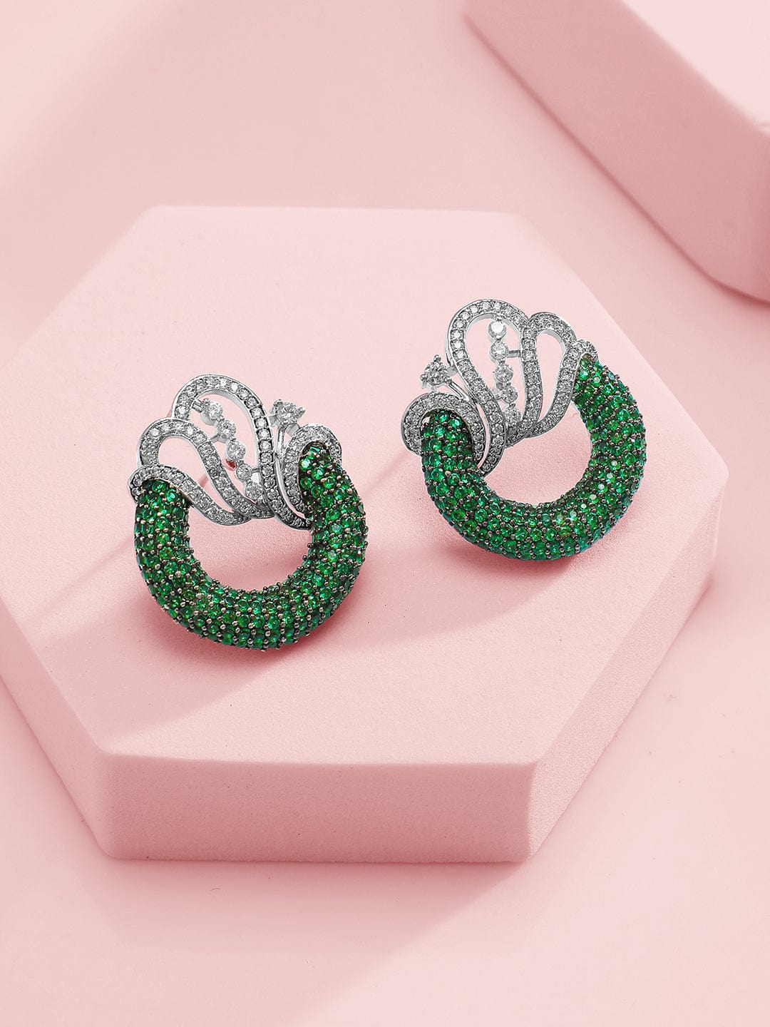 Rubans Silver-Plated Emerald Green & AAA Cubic Zirconia Statement Necklace Set with Artistic Wave Design
